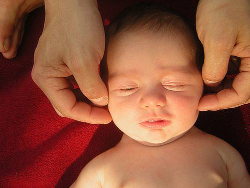 child's head massage